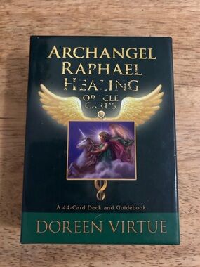 Archangel Raphael Healing Oracle Cards by Doreen Virtue - Black & Gold Deck EUC